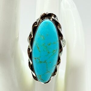 Vintage 925 Sterling Silver Large Oval Turquoise Cabochon Statement Ring Size 6